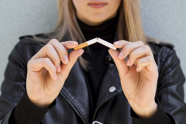 Arrêter de fumer grâce au CBD : découvrez les bienfaits des cannabinoïdes